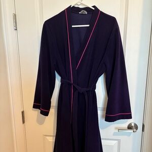 Women's LARGE Vanity Fair Robe